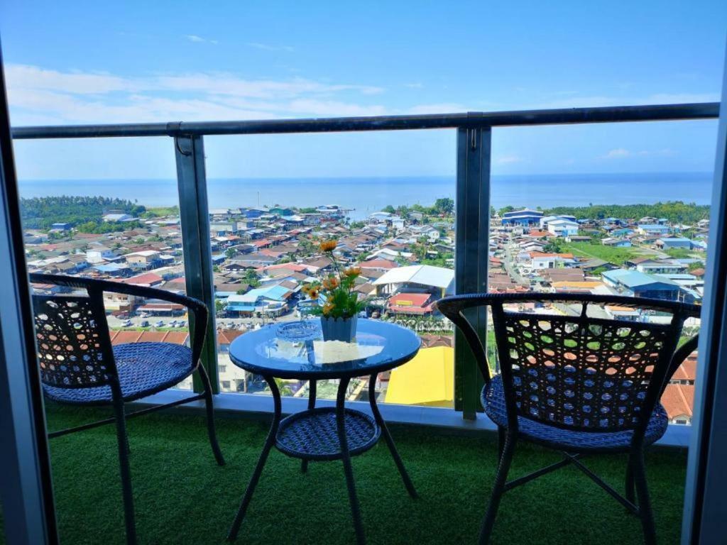 Sekinchan High Level Seaview Homestay Exterior foto